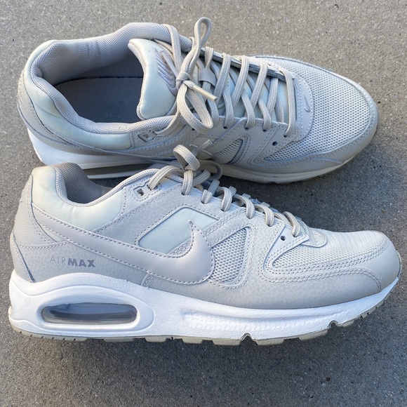 Nike Air Max - Picture 2 of 4